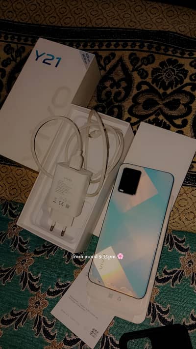 Vivo Y21
