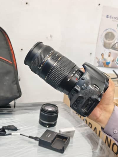 Canon DSLR camera