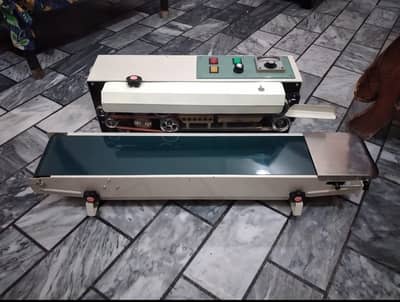 Sealer Machine