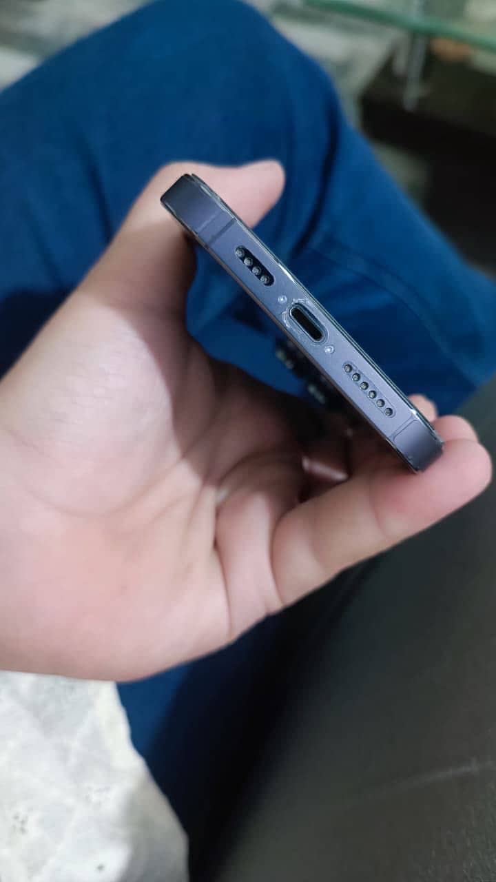 Iphone 14 pro max 2