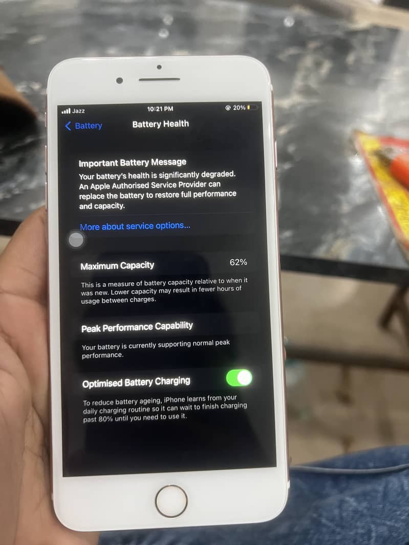 Apple iPhone 7 Plus 2