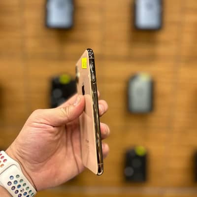 Apple iPhone 8 Plus,03340416021 my WhatsApp