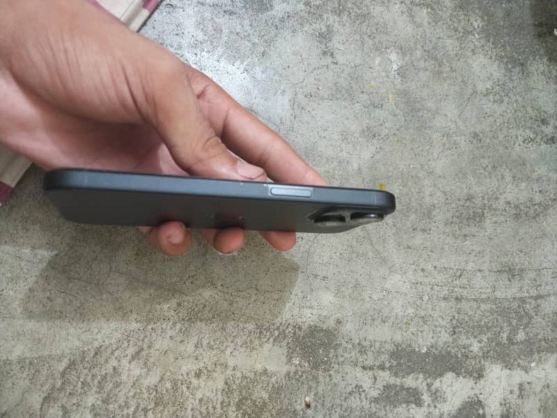 Apple iPhone 15 0