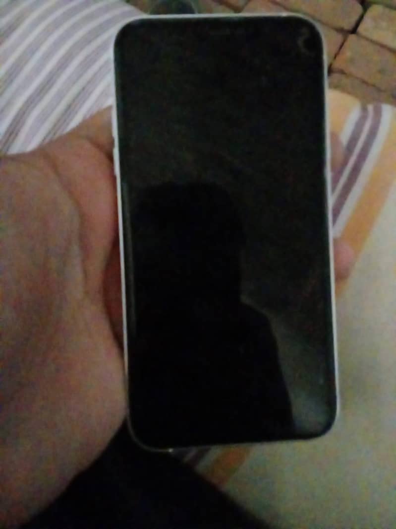 Apple iPhone 11 2