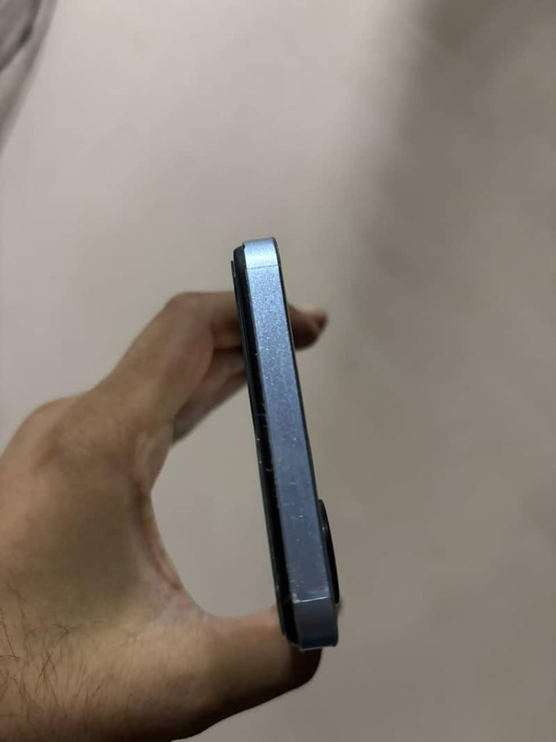Infinix Hot 30i 3