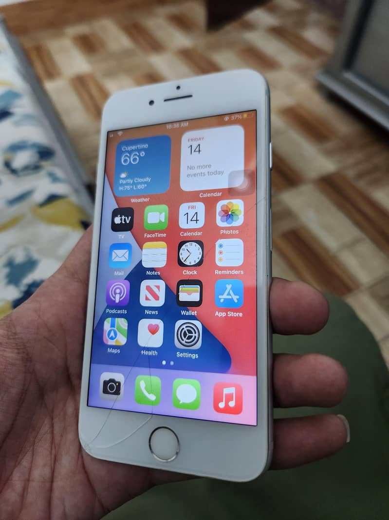 Apple iPhone 7 0