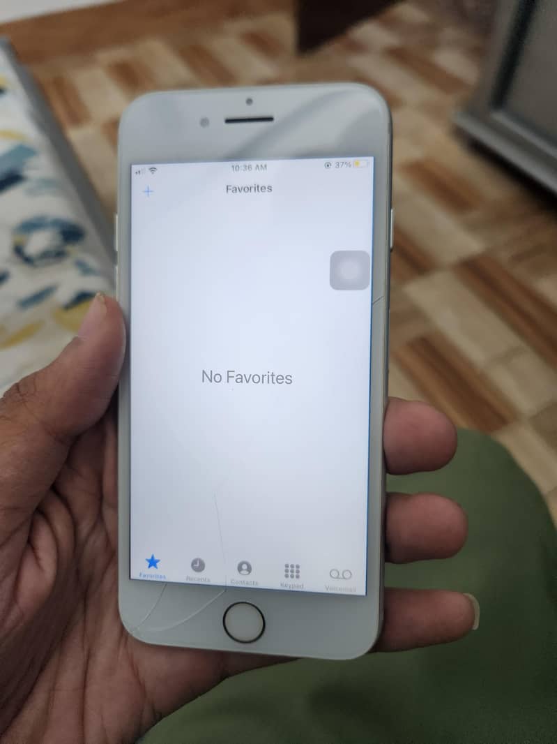 Apple iPhone 7 7