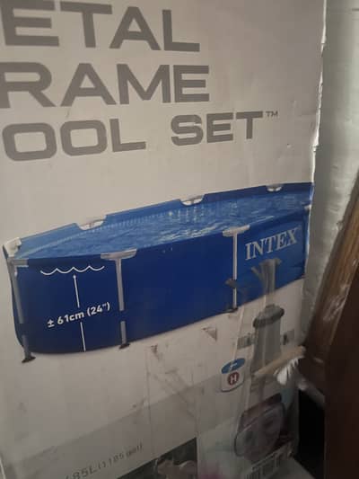 Swimming pool Intex 13 foot