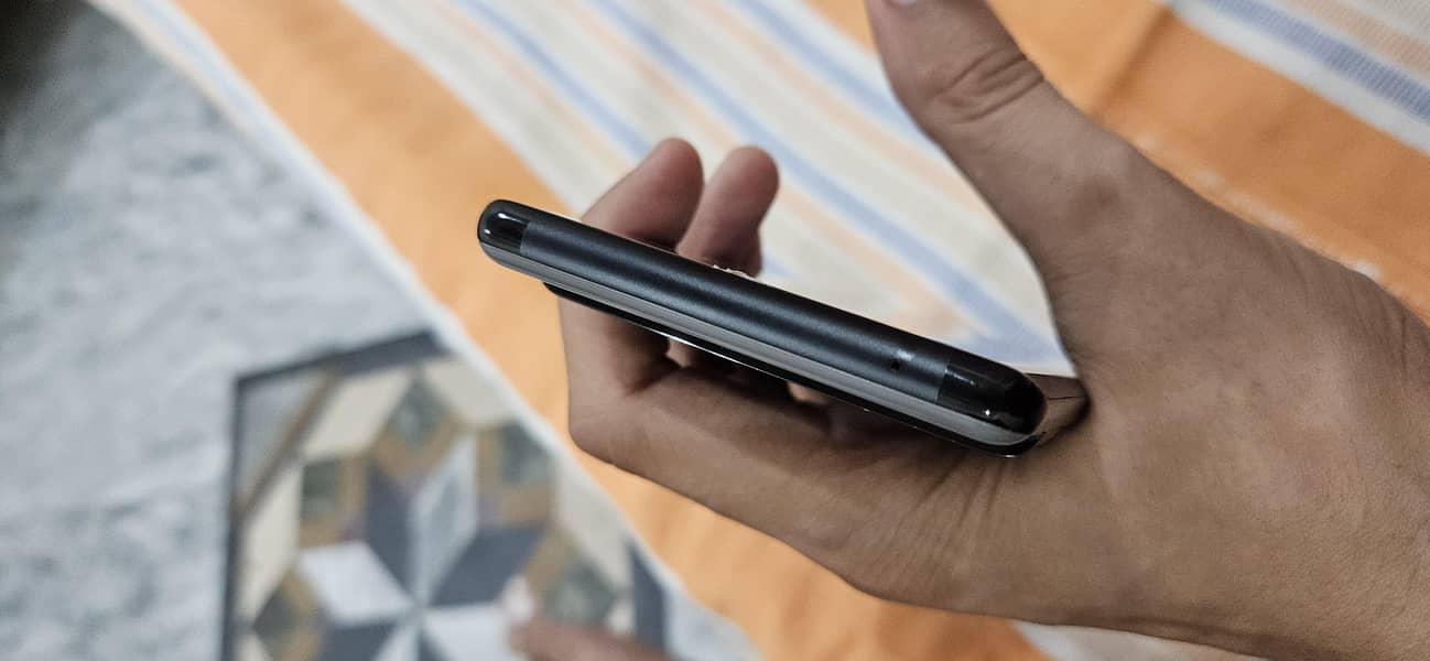 Google Pixel 6 Pro 2