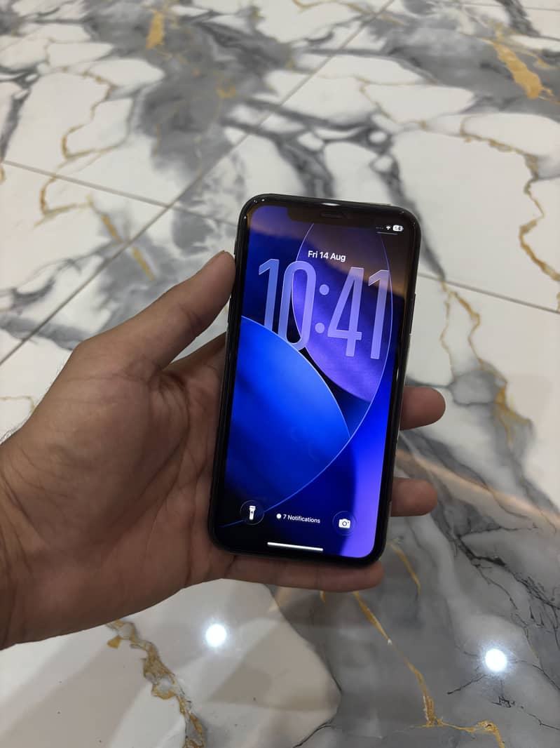 Apple iPhone 11 2