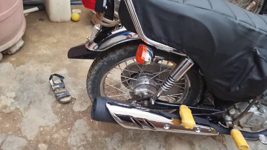 cg 125 2015 model 10/9 condition