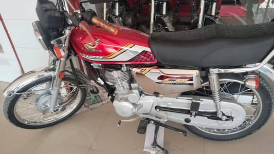 Special Edition chrome Islamabad number 2026 model