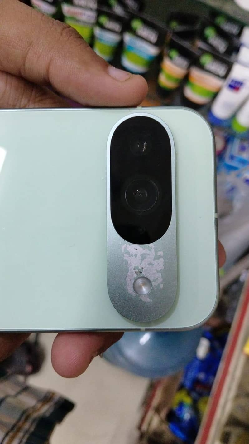 Google Pixel 9 3