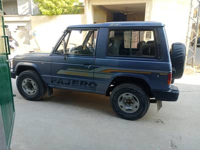 Mitsubishi Pajero 1987