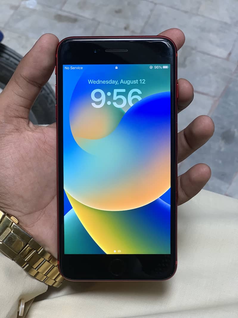 Apple iPhone 8 Plus 2