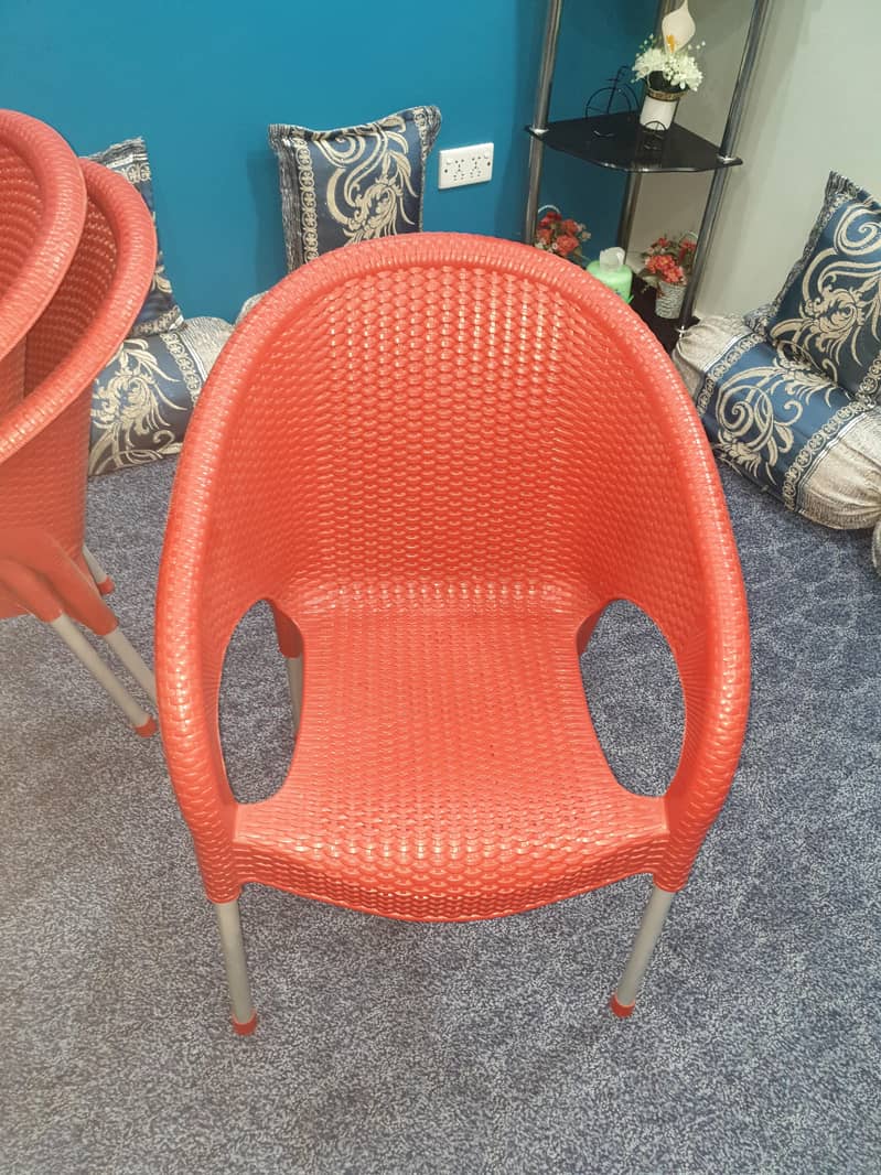 chairs 0