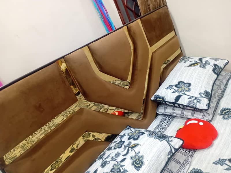 bed set without mattres 2