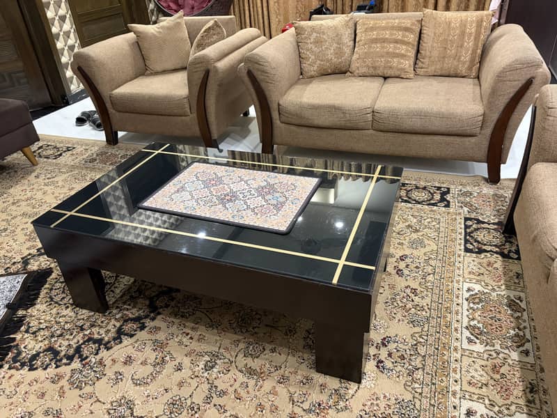 Sofa set with center table 3