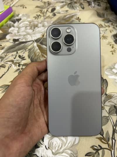 Apple iPhone 15 Pro Max