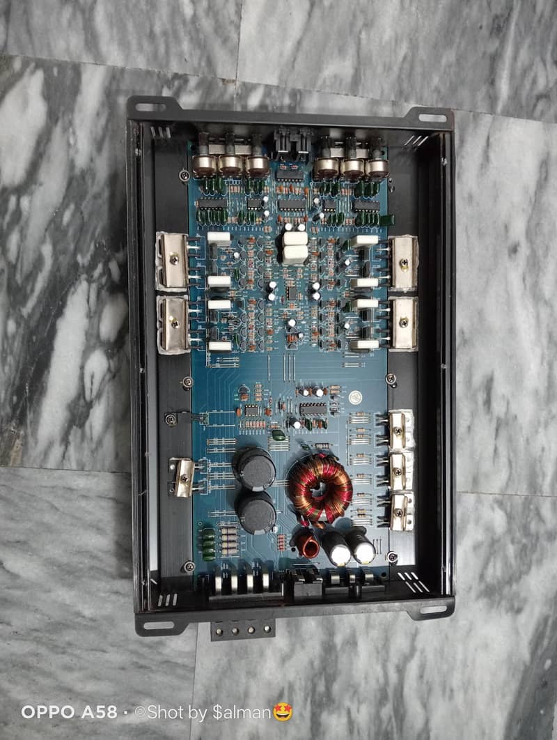 Rockmars Amplifier 4