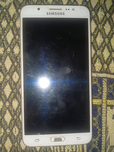 Samsung Mobile J7 Prime Multan urgent sale