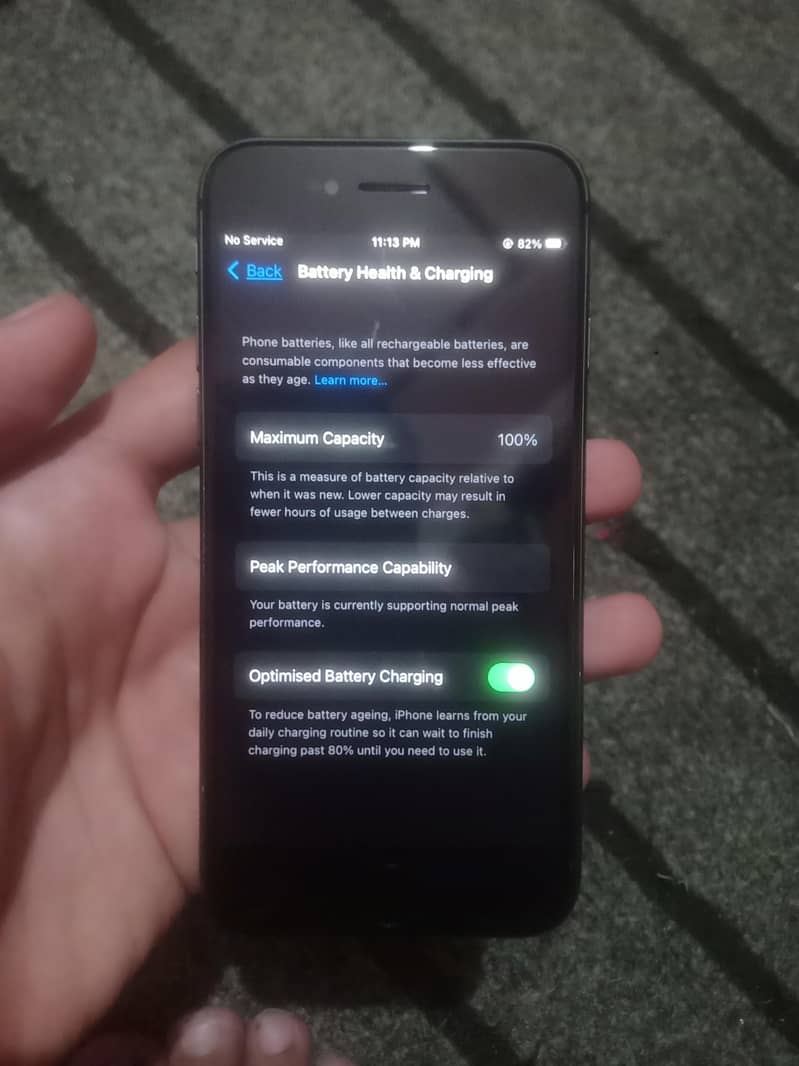Apple iPhone 8 1