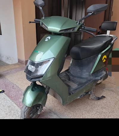 Jolta Garow electric scotey 2025 good candition