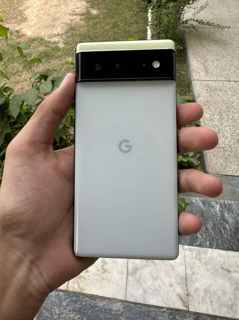 Google Pixel 6 0
