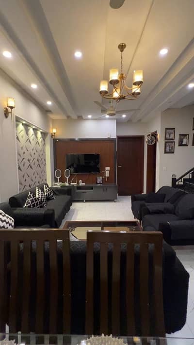 Stunning 5 Marla House For Sale