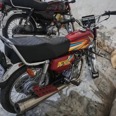 Honda 125 All ok