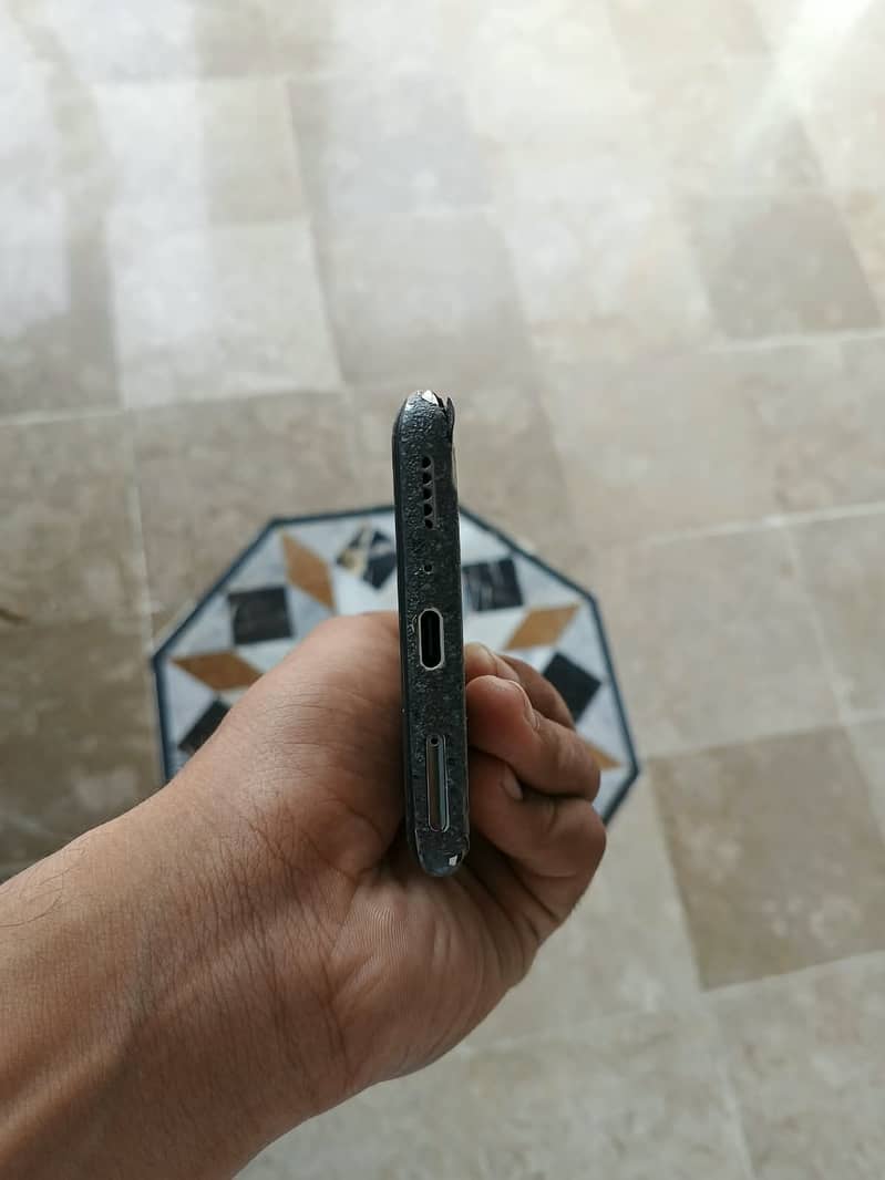 One Plus 7 Pro 4