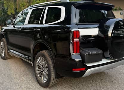 Tank 500  Colour: Black Interior: Blue/beige  (only showroom to house
