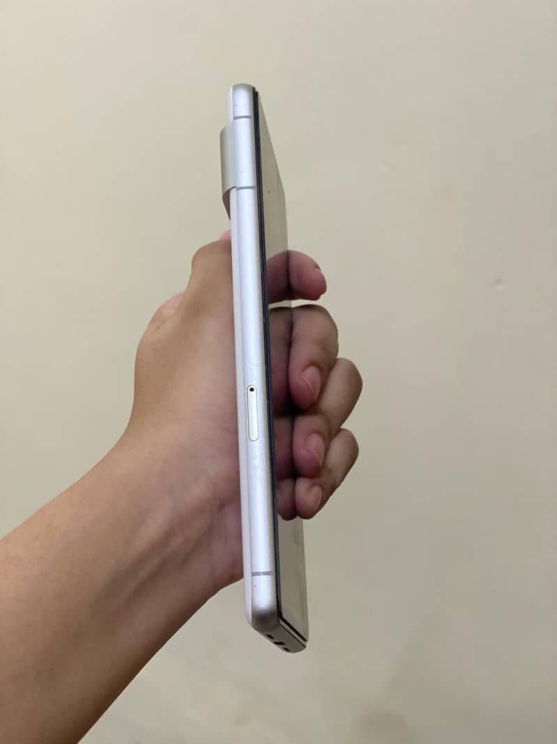 Google Pixel 7 2