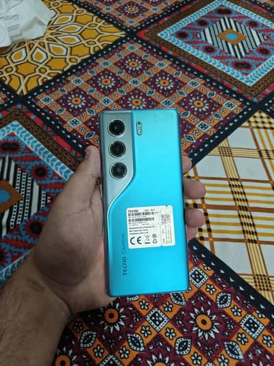 Tecno CAMON 40 Pro