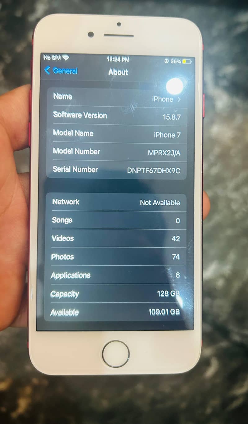 Apple iPhone 7 3