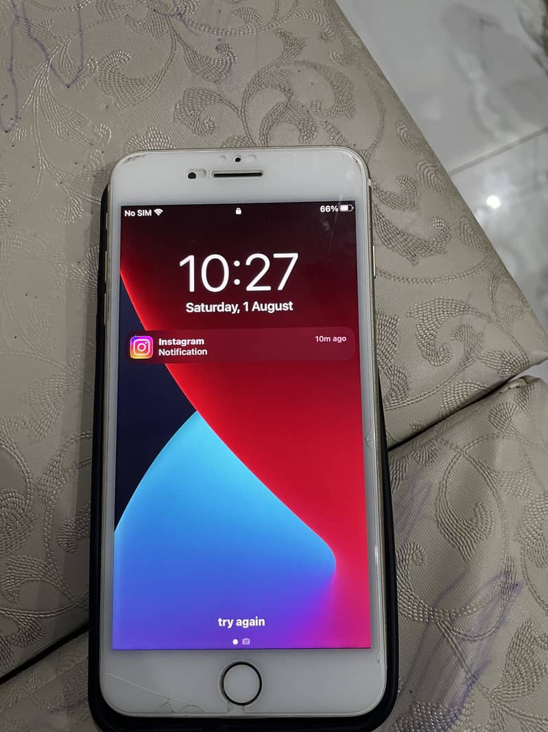 Apple iPhone 7 Plus 0