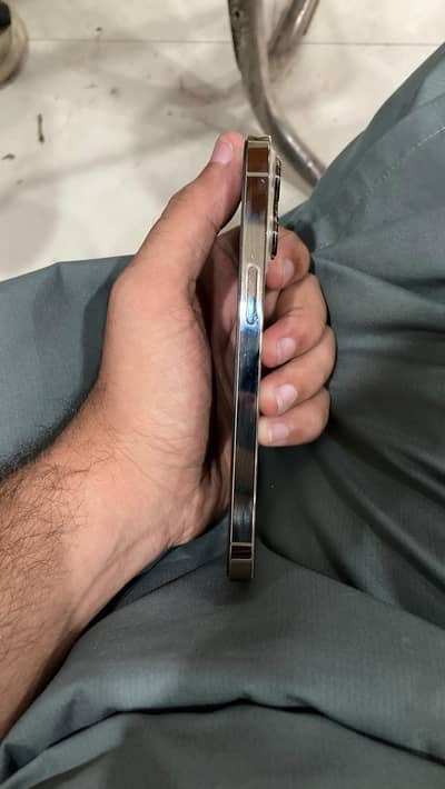 Apple iPhone 13 Pro