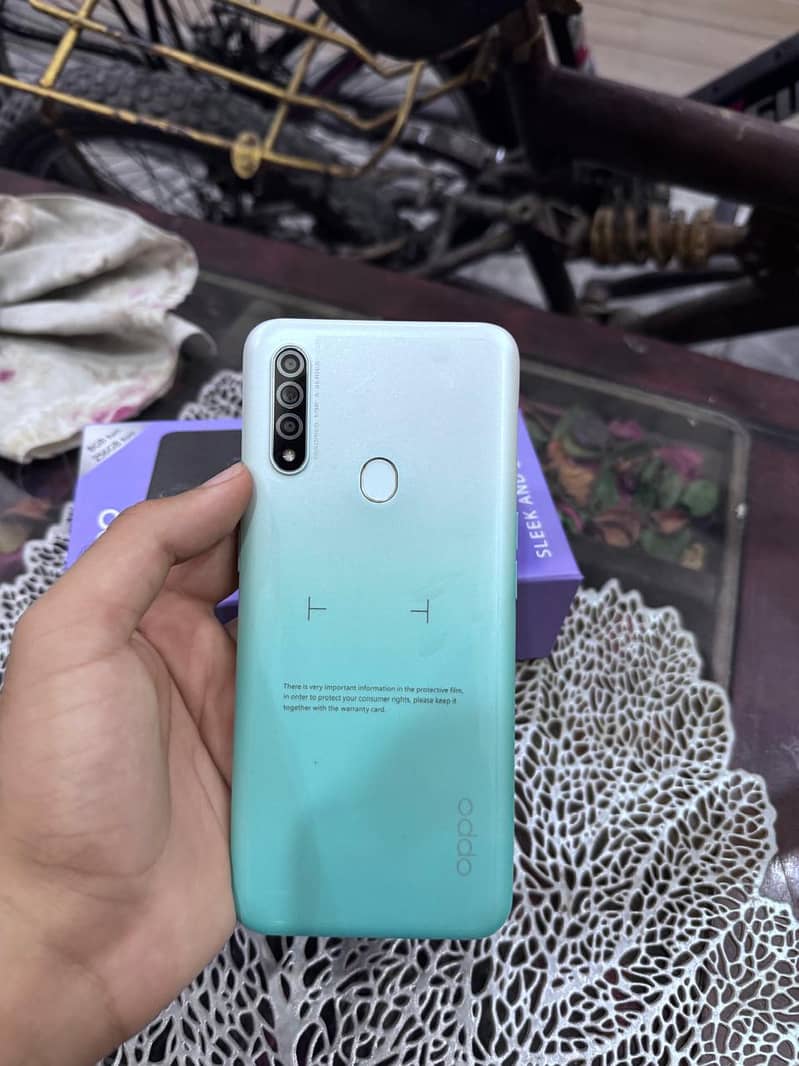 OPPO a31 4