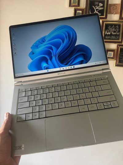 Motile 8gb ram 256gb m2 ssd laptop