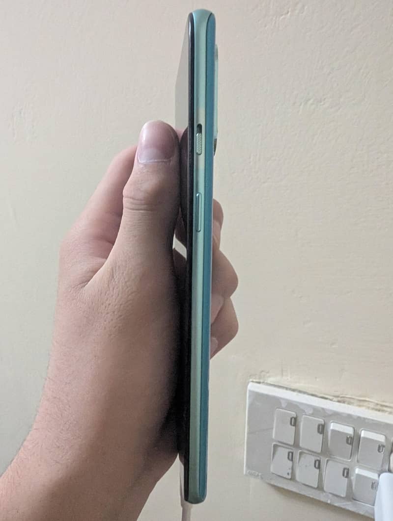 OnePlus 8T 3