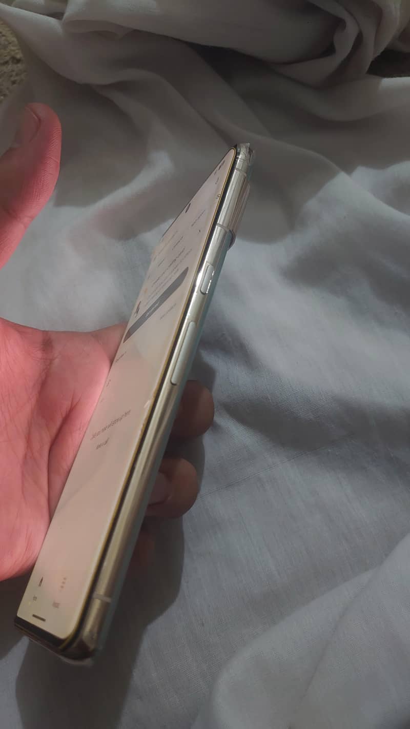 Google Pixel 7 Pro 2