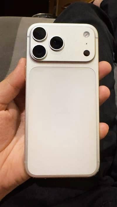 Apple iPhone 17 Pro Max