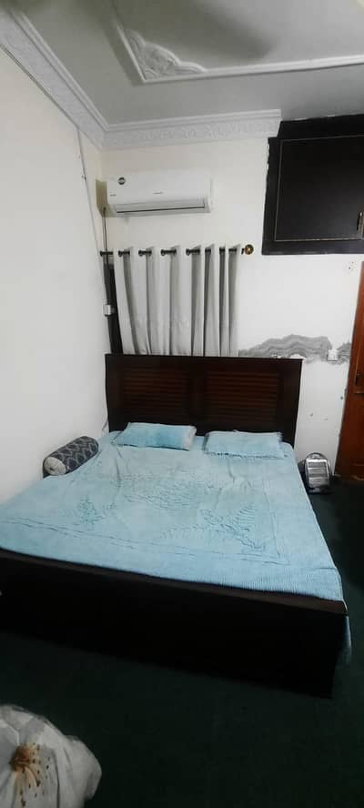 King size bed for sale in new condition