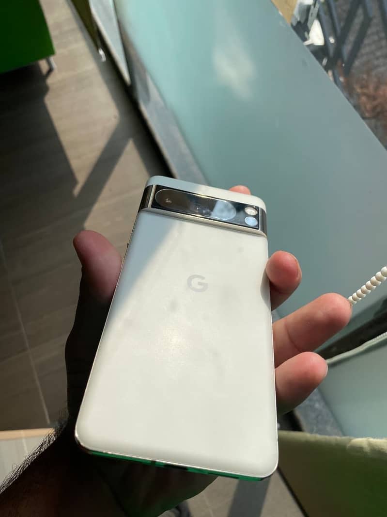 Google Pixel 8 Pro 0