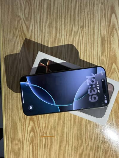 Apple iPhone 16 Pro Max