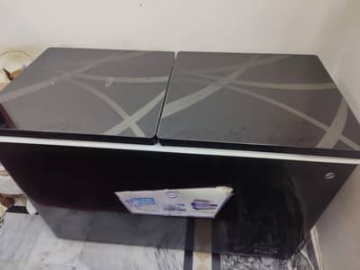 Pel freezer in new condition