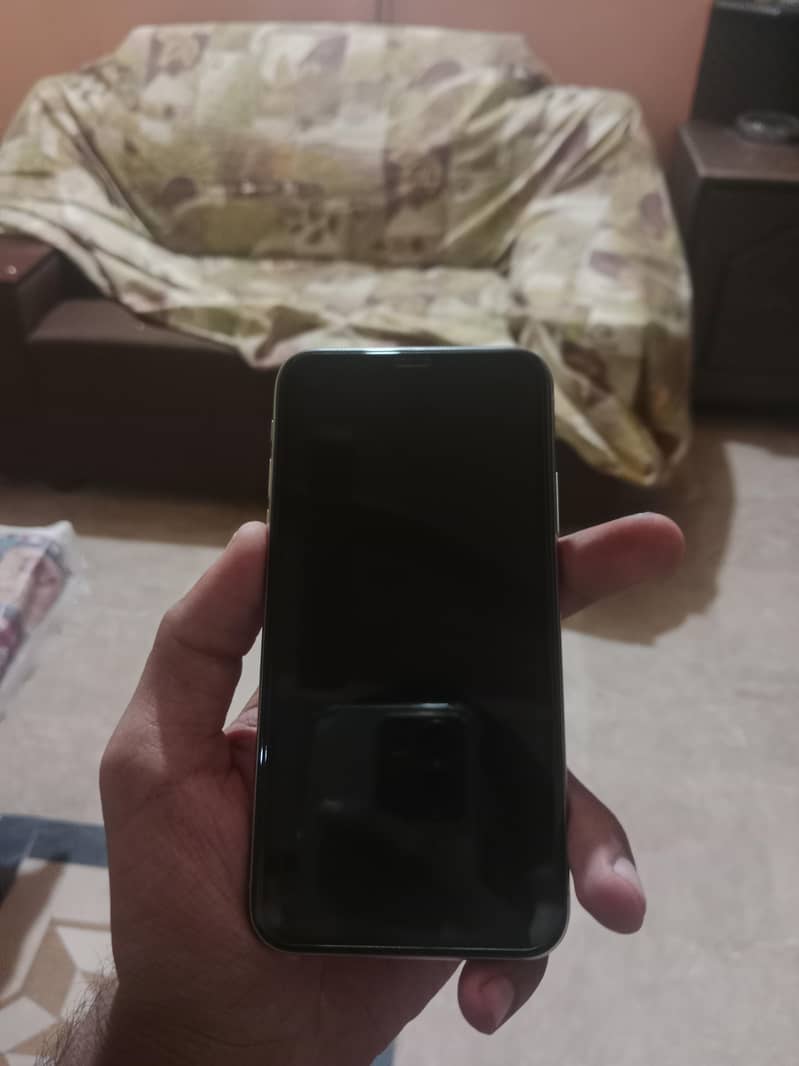 Apple iPhone X 2