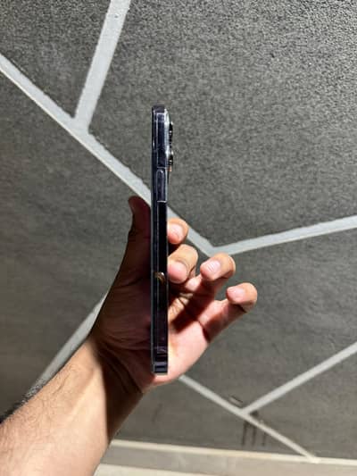 Apple iPhone 14 Pro Max with box
