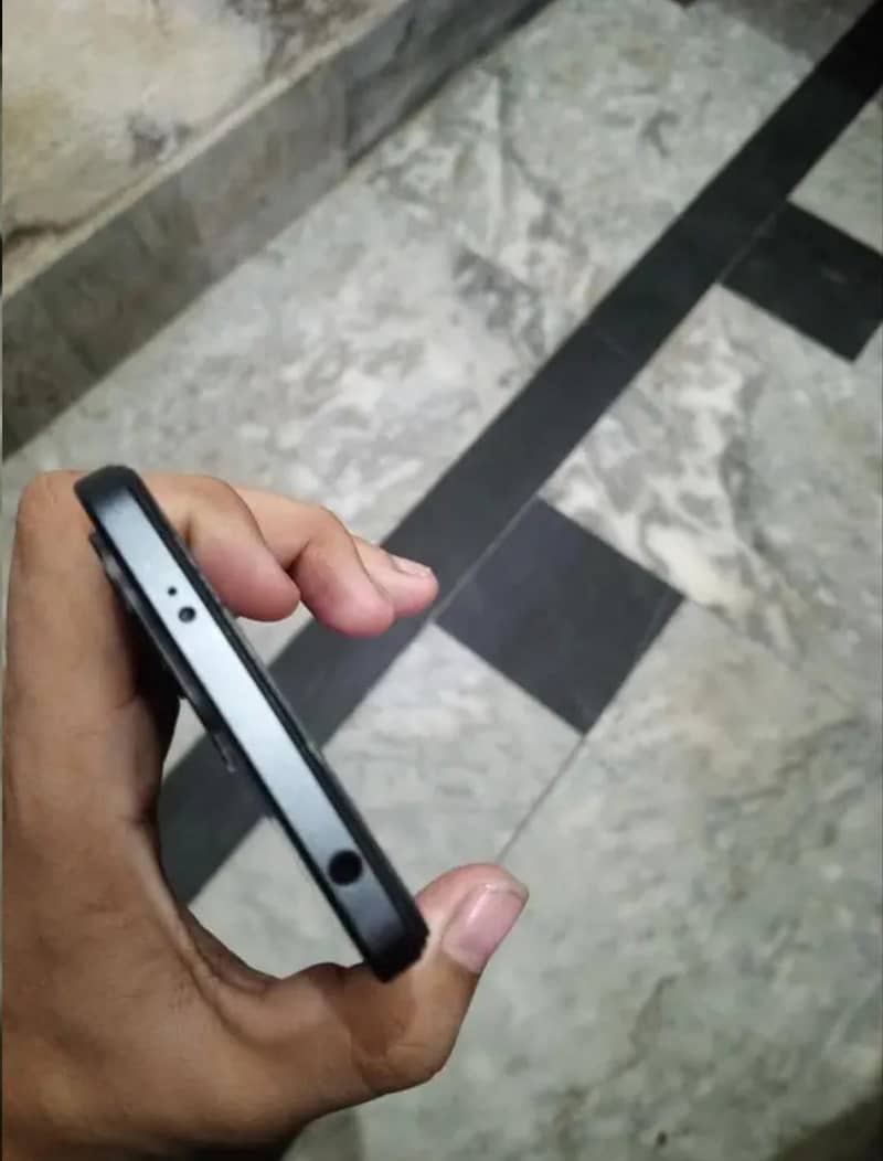 Xiaomi Redmi Note 12 3