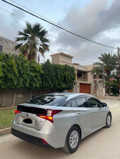 Toyota Prius 2020